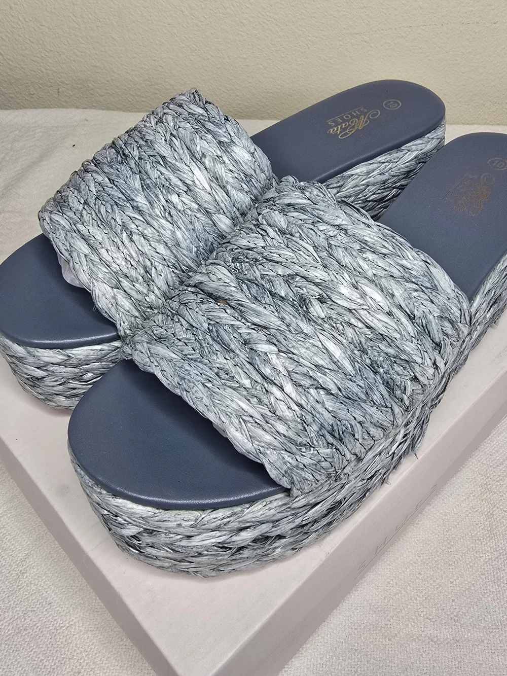 Mata Shoes Blue Woven Platform Slide Sandals Women's Size 10